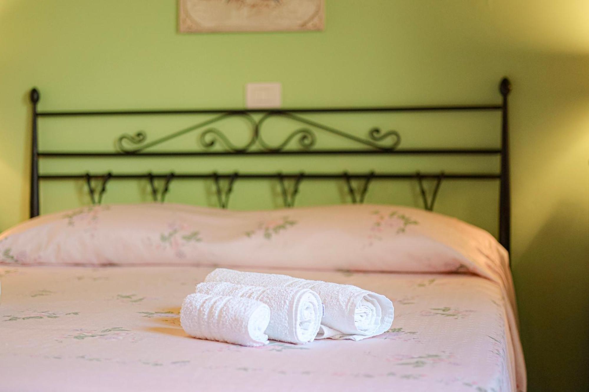 Agriturismo Il Pozzo Casal Velino Kültér fotó